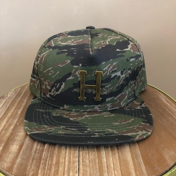 huf camo hat